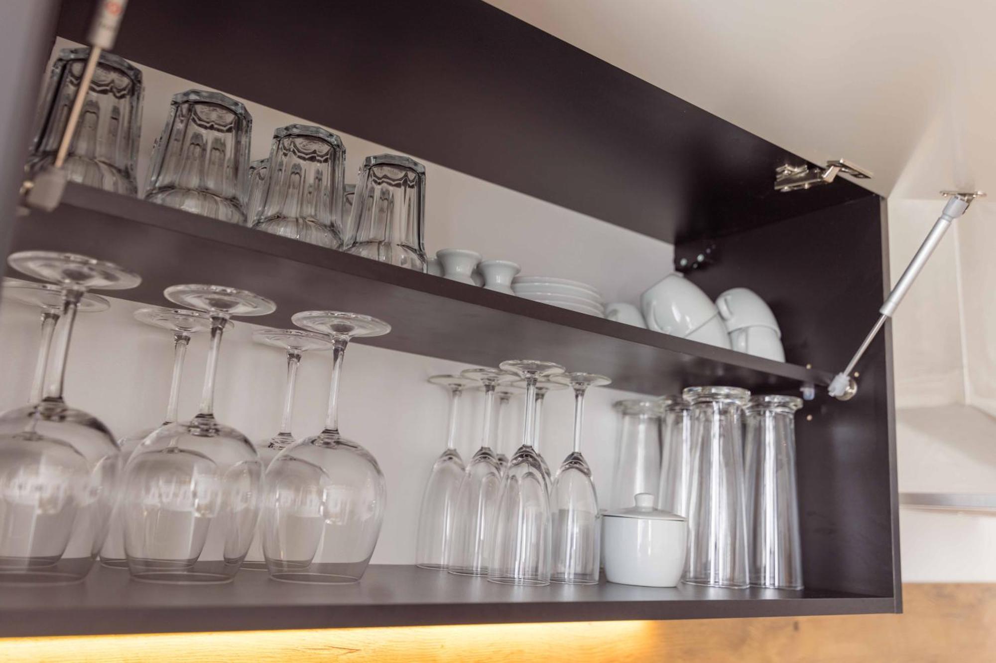 Schillerapartment Hof, Kueche, 24H Digital-Checkin, Parkplatz, Wlan250Mbit Хоф Екстериор снимка